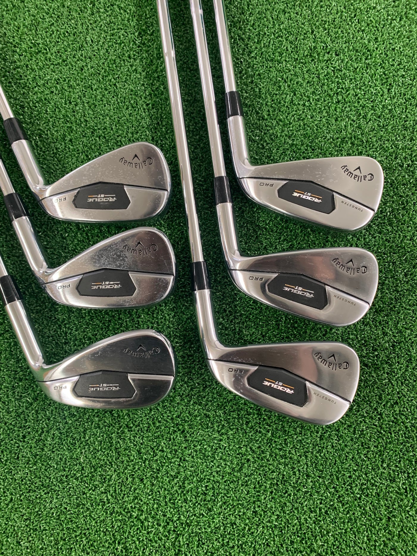 Callaway Rogue ST Pro 5-PW