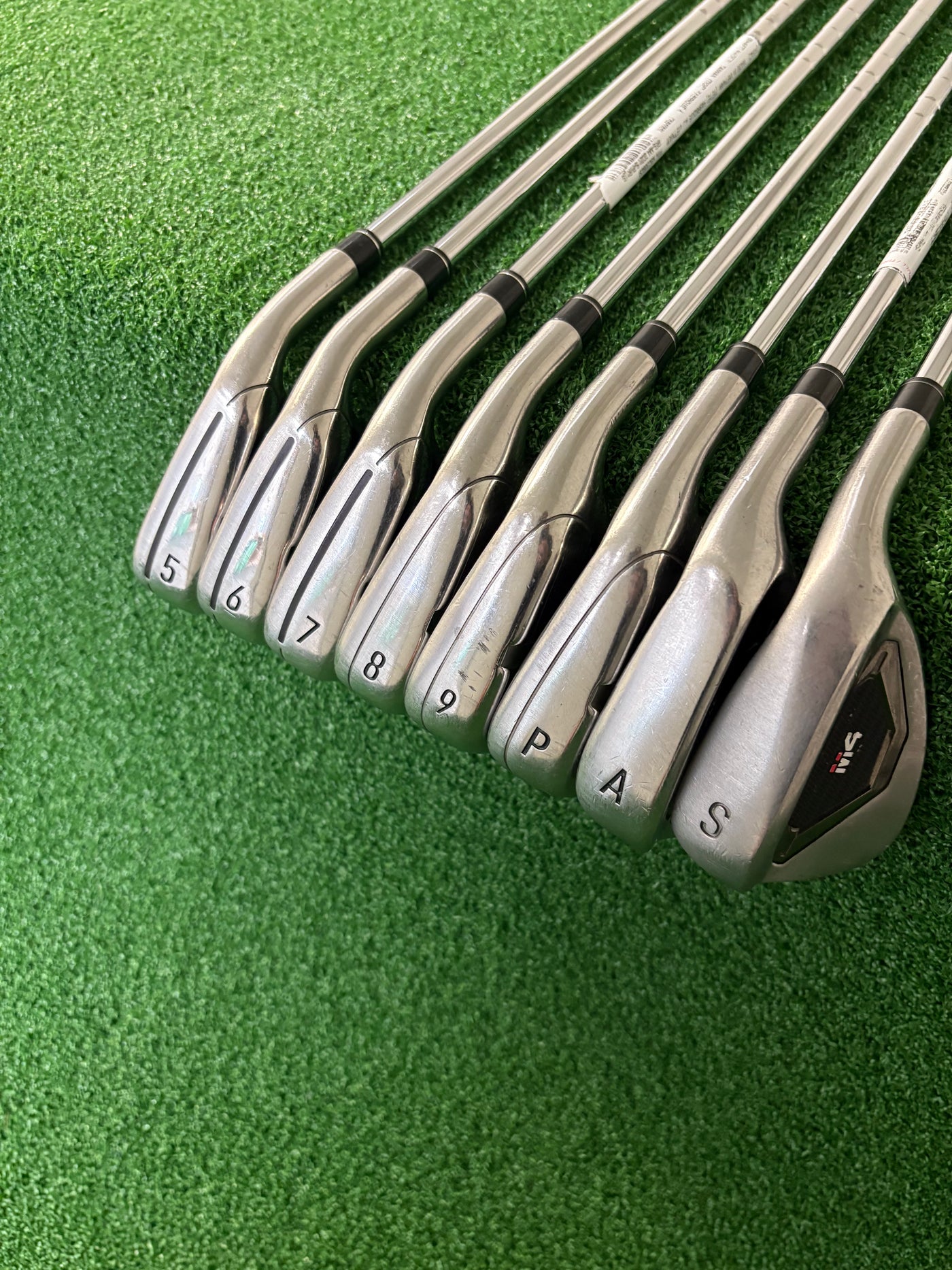 Taylormade M4 (2021) 5-PW + AW + SW (Stiff)