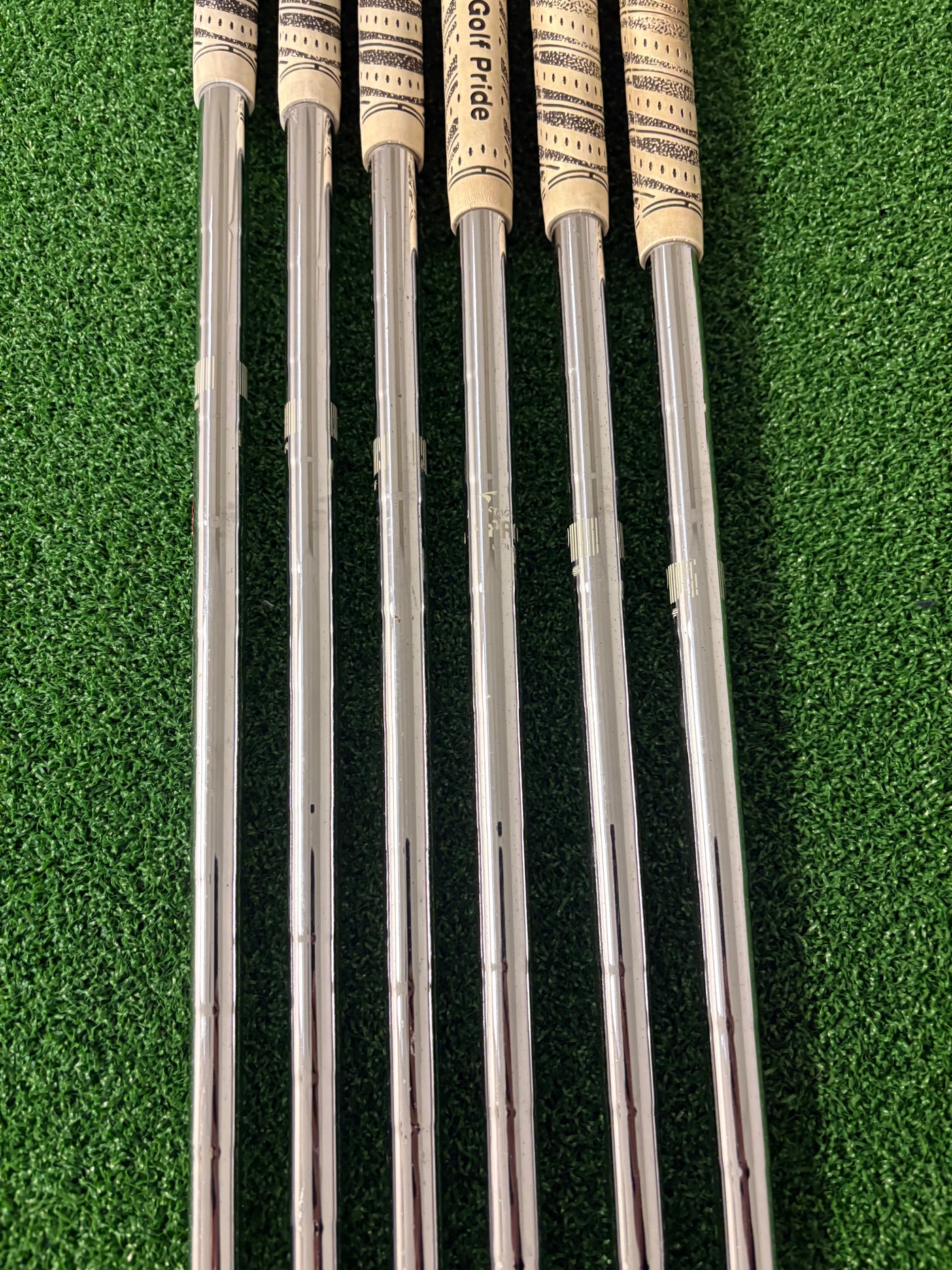 Bridgestone Tour Stage X-Blade GR C-1 5-PW (Stiff)
