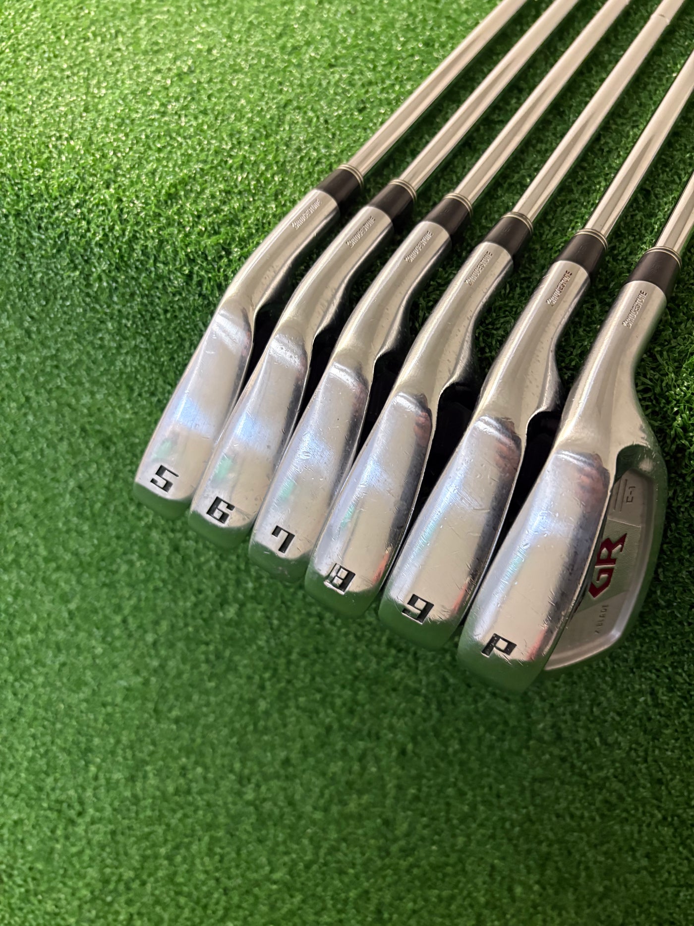 Bridgestone Tour Stage X-Blade GR C-1 5-PW (Stiff)