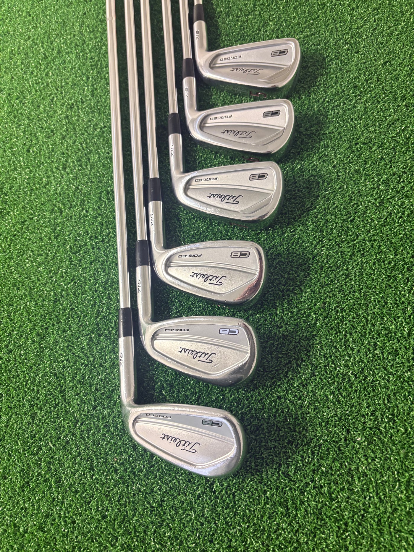 Titleist 716CB 5-PW (Stiff)