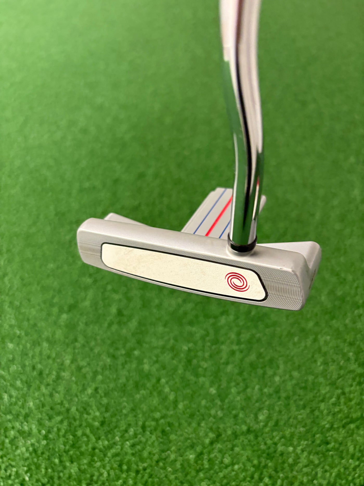 Odyssey White Hot OG Big T Blade (34")