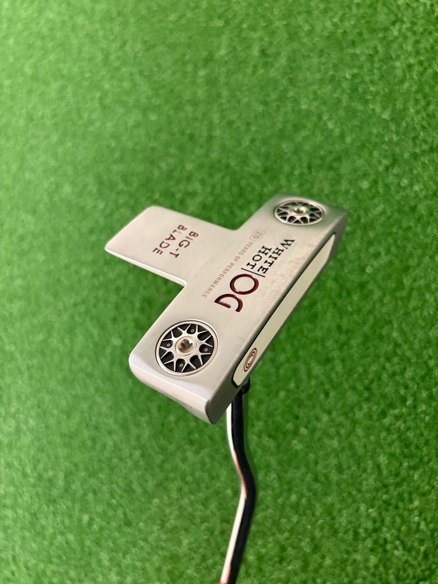Odyssey White Hot OG Big T Blade (34")
