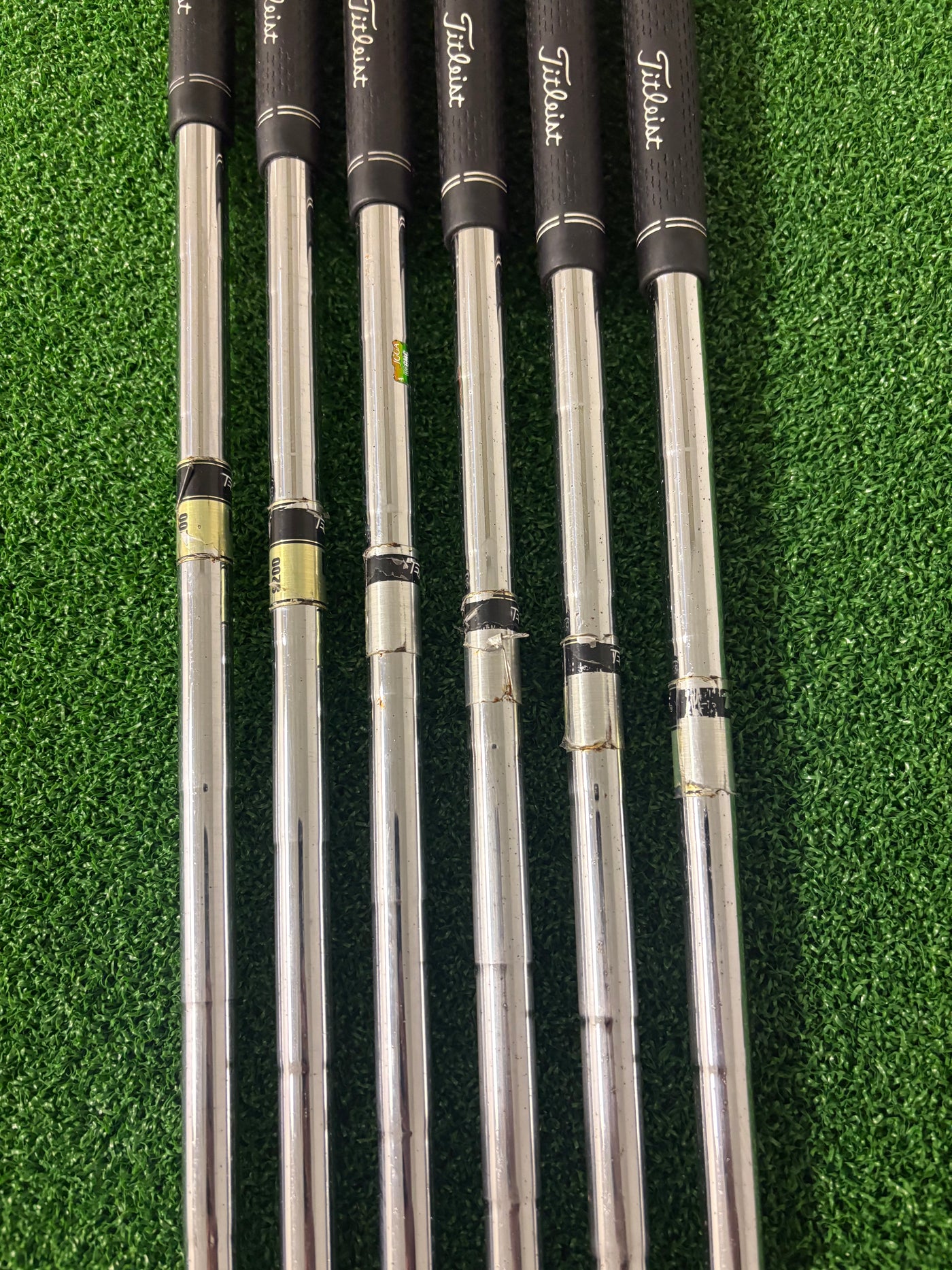 Titleist 714MB 5-PW (Stiff) LEFT HAND
